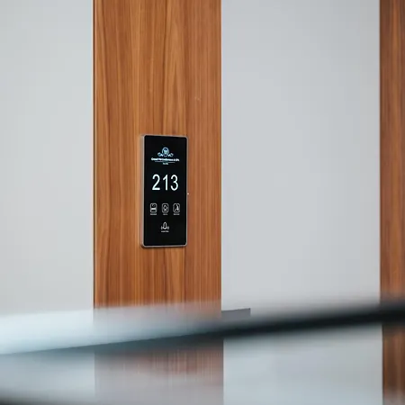 Grand Vm Conference & Θέρετρο Golem (Tirana)