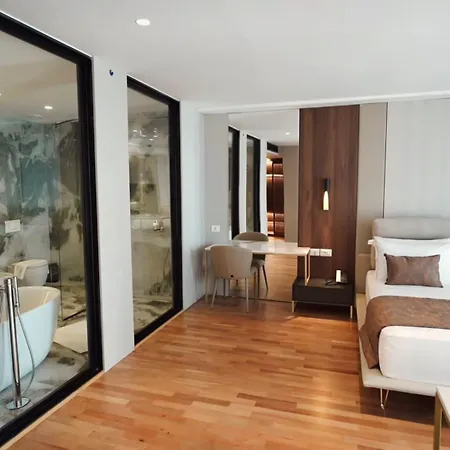 Grand Vm Conference & Golem (Tirana)