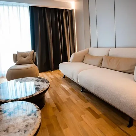 Grand Vm Conference & * Golem