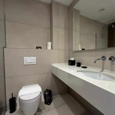 Grand Vm Conference & Golem