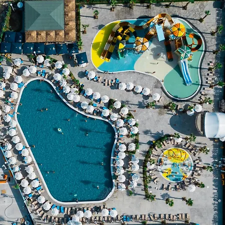 Üdülőközpont Grand Vm Conference &