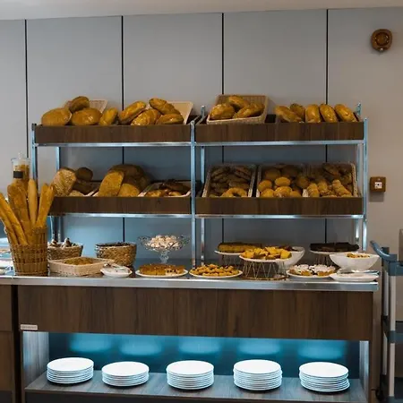 Grand Vm Conference & * Golem